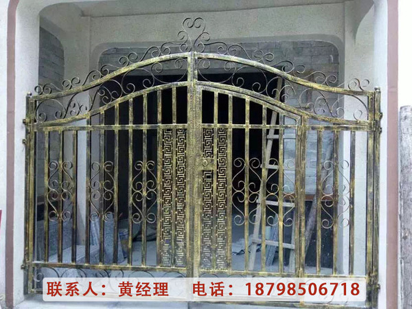 铁艺大门95.jpg